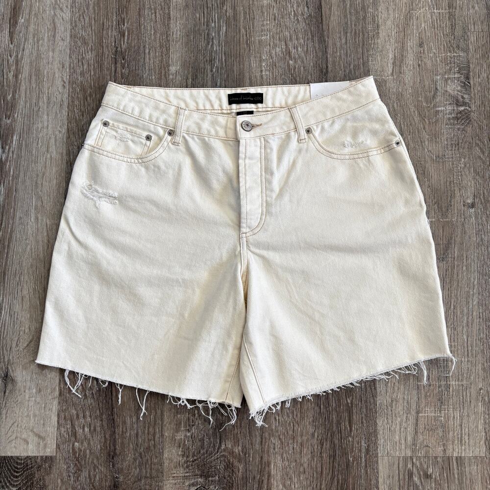 NWT House of Harlow 1960 High Rise Mom Bermuda Denim Shorts in Cream - Size: 29